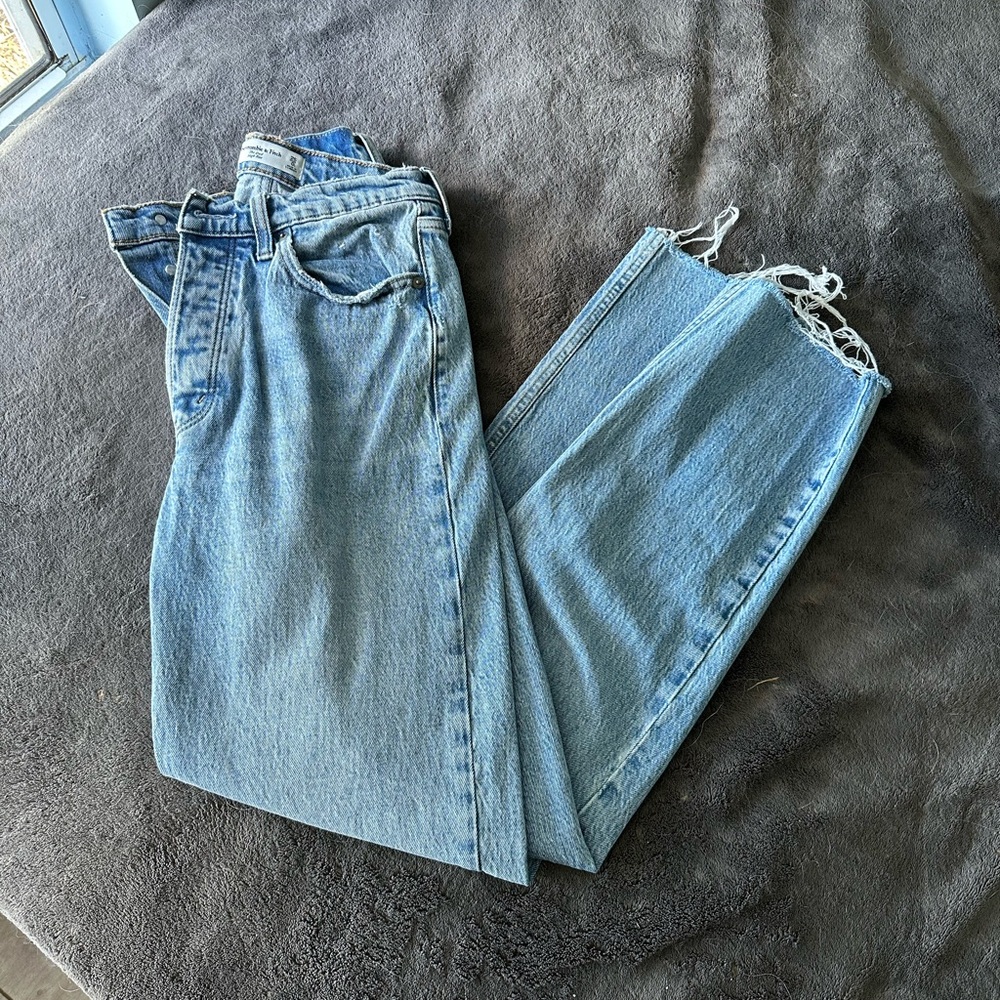 Abercrombie & Fitch Light Blue Dad Jeans